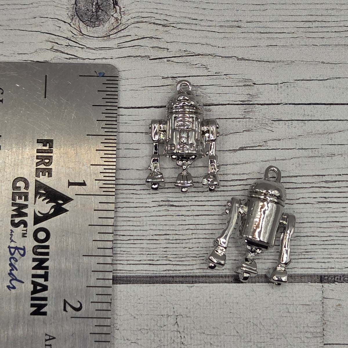 Robot R2 Charm