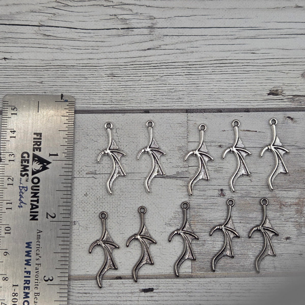 Dragon wing charm set - 5 silver, 5 gunmetal. 10 charms.