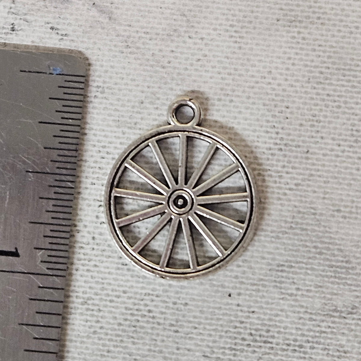 Wheel charm - lot of 5