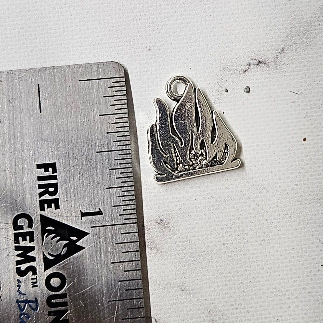 Flames silver charm - lot of 5