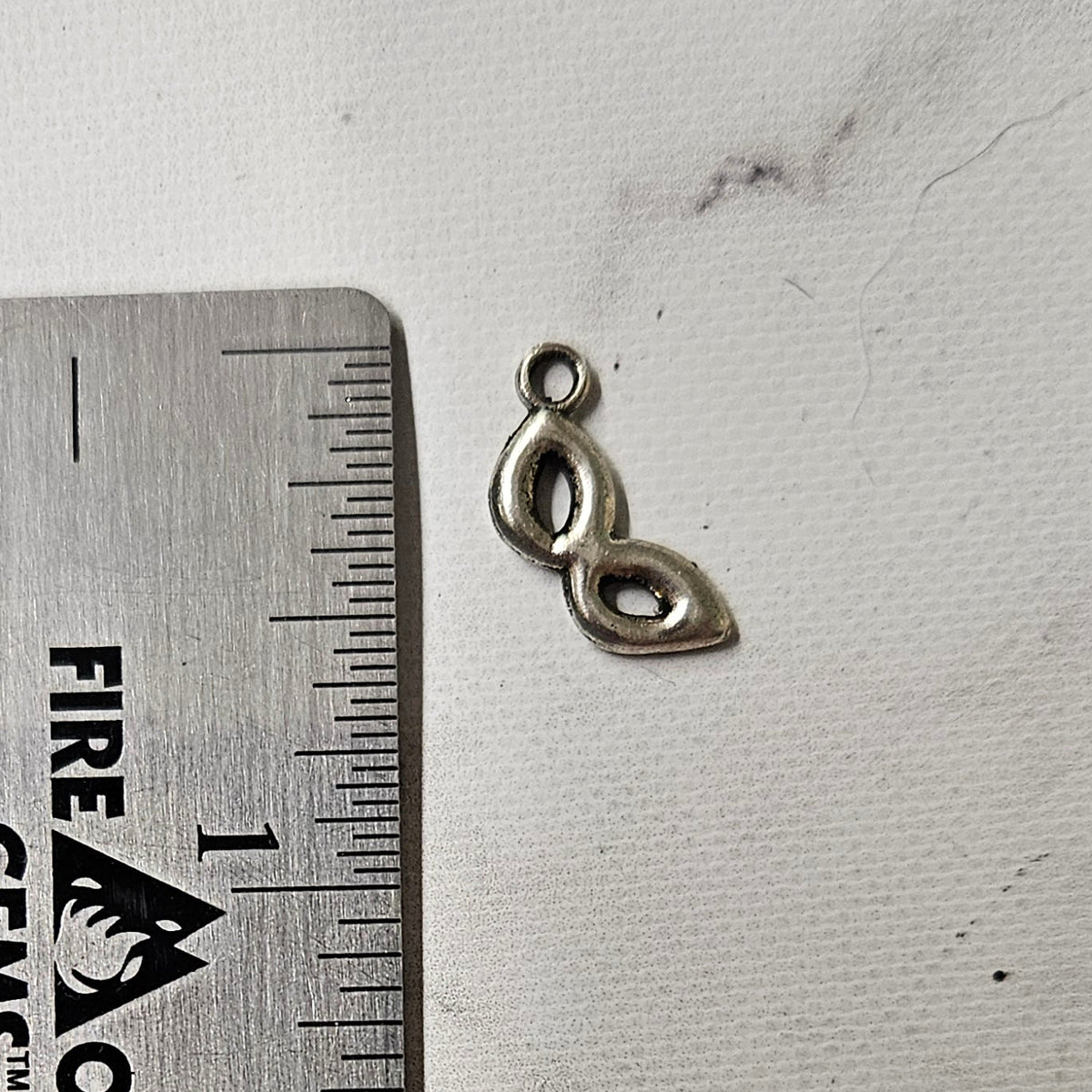 Mask charm - lot of 6