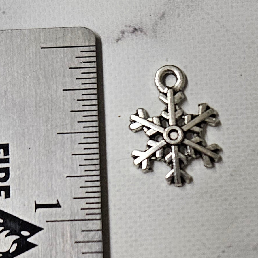large snowflake charm - lot of 6