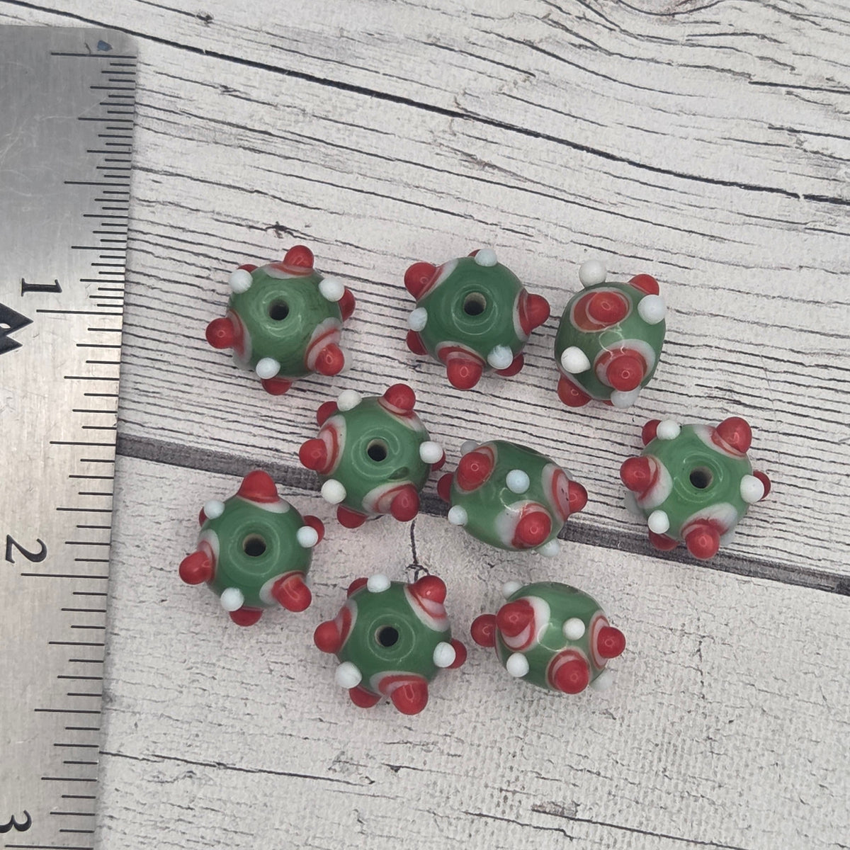 Lampwork glass beads - red and green