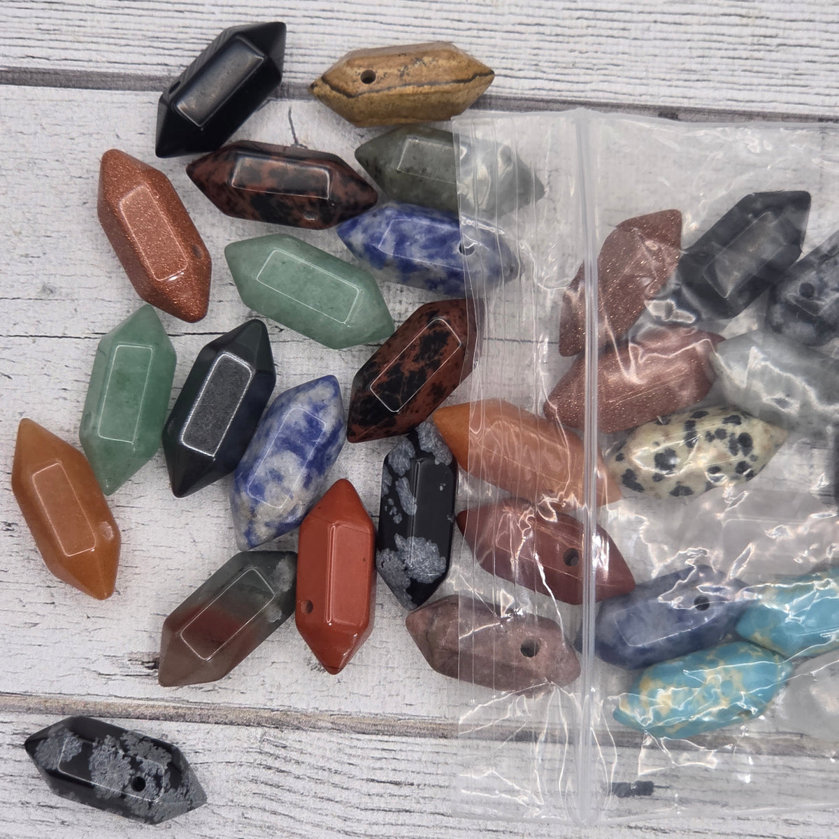 Double Pointed Hexagonal natural stones - Lot of 10