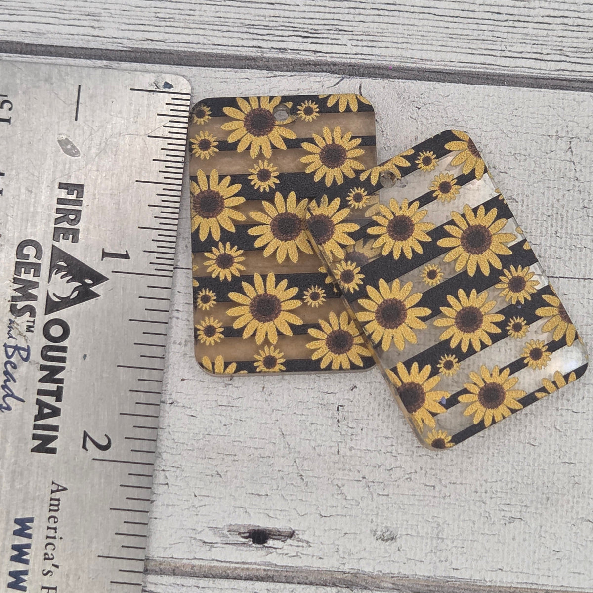 Sunflower - laser cut acrylic earring pieces 1 pair