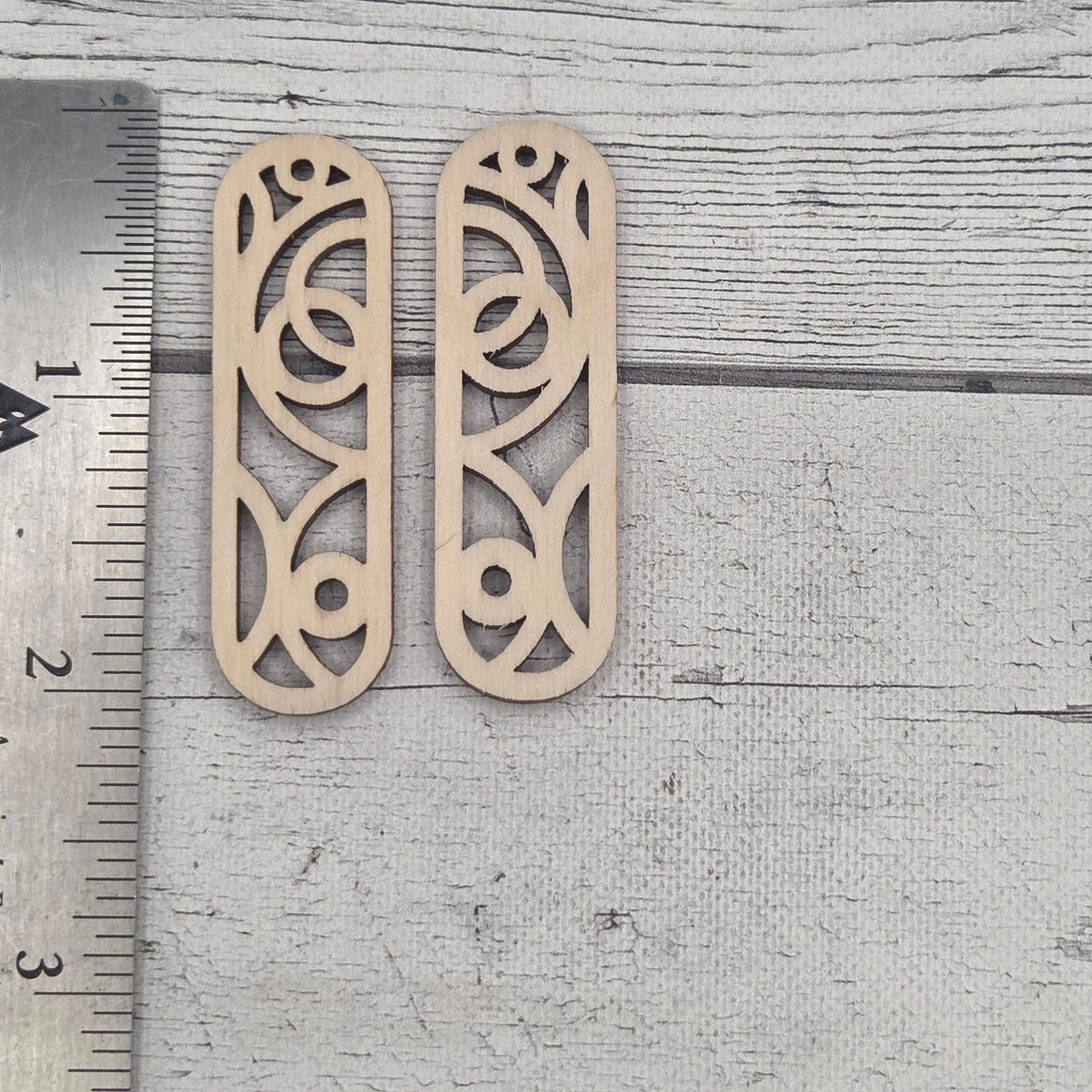 Scrolly Bar - Laser cut earring pair