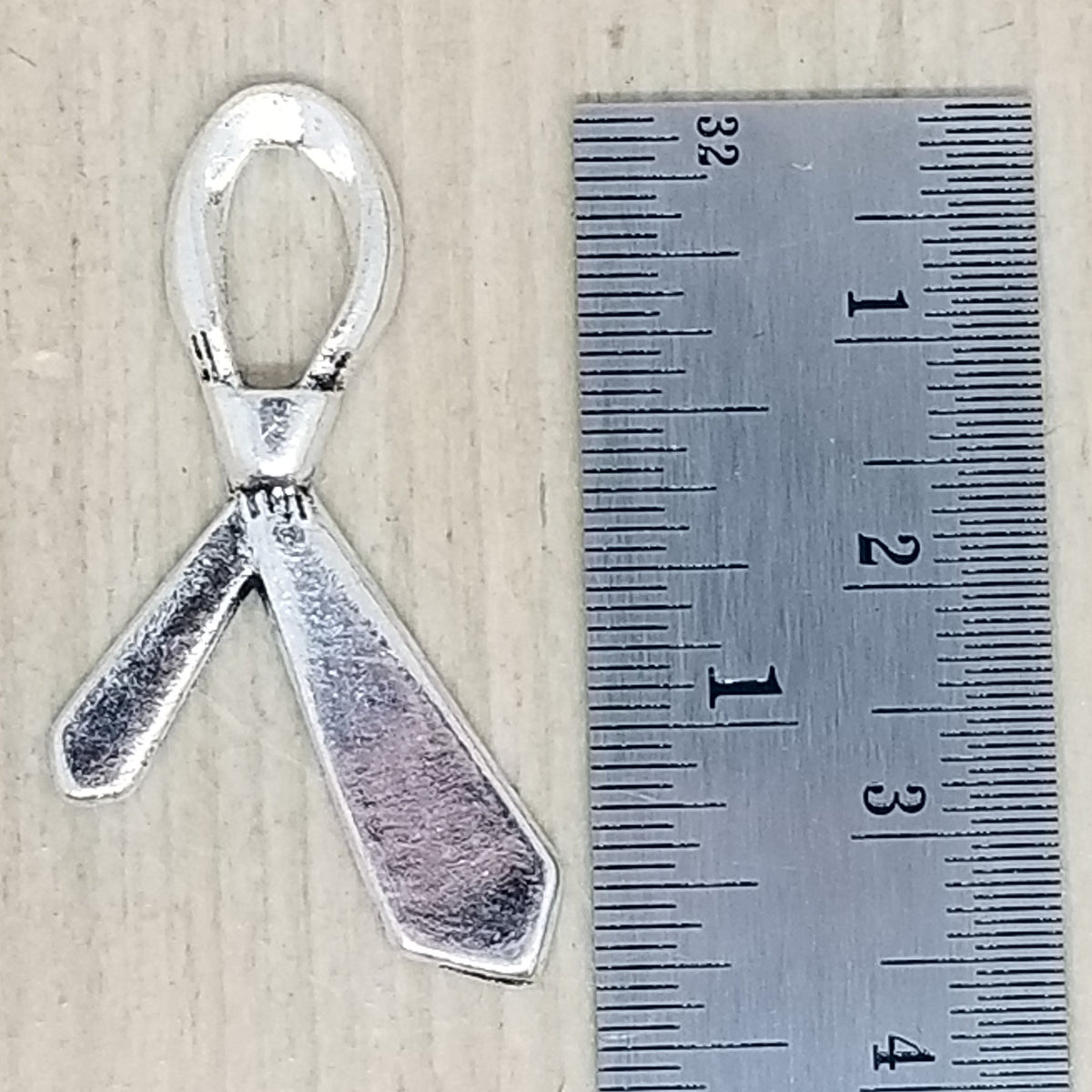 Loose Tie Charm - lot of 5