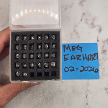 Fairy Godmother 3.5 Upper case- Font Fixation Destash