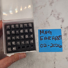 Paper Tiger 4.0 lower case- Font Fixation Destash