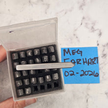 Gingerbread 5.0 Unicase - Font Fixation Destash