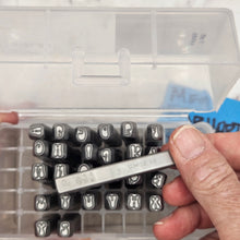 Sunrise 6.0 unicase - Font Fixation Destash