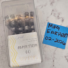 Paper Tiger 6.0 Upper case - Font Fixation Destash