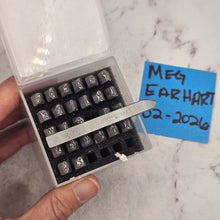 Lark's Tongue 5.5 lower case  - Font Fixation Destash