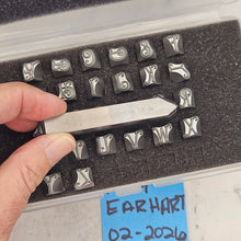 Hemera 7.5mm ALTS Uppercase - Font Fixation Destash