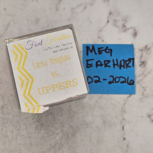 Lark's Tongue 4.5 upper case  - Font Fixation Destash