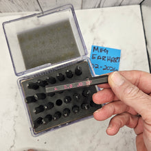 Janda Quirky Girl lower case  - Morando Destash