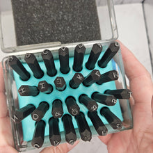 Sophomore Yearbook 3.5 mm upper case  - Morando Destash