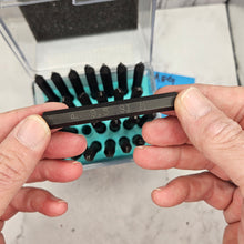 Shadows into light 3.5mm lower case  - Morando Destash