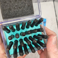 Another Birdhouse 3mm  upper case  - Morando Destash