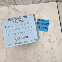 shadows into light 3.5mm  upper case  - Morando Destash