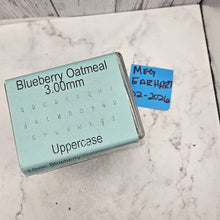 Blueberry Oatmeal 3mm upper case  - Morando Destash