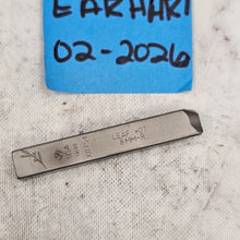 Leaf #07 Choose Left or Right 8mm Design Stamp - Font Fixation destash