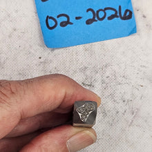 Cosmos Stem 7mm Design Stamp - Font Fixation destash