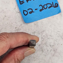 Leaf L 2 mm Design Stamp - Font Fixation destash