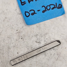 Leaf L 5.0 mm Design Stamp - Font Fixation destash