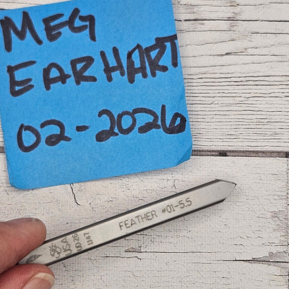 Feather #01  Design Stamp - Font Fixation destash