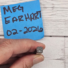 Paw Print Multiple sizes  Design Stamp - Font Fixation destash