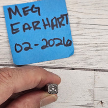 Dice 03  Multiple sizes  Design Stamp - Font Fixation destash