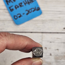 Dragon #1 L  8mm   Design Stamp - Font Fixation destash