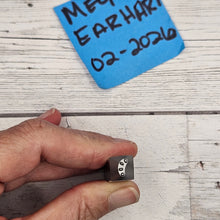 4 dot accent mult sizes   Design Stamp - Font Fixation destash