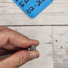 Margarita 5.0 Ampersand (individual) - Font Fixation Destash