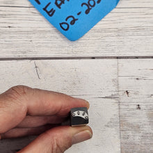 4 dot accent mult sizes   Design Stamp - Font Fixation destash