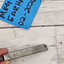 Cardinal 01  8mm   Design Stamp - Font Fixation destash