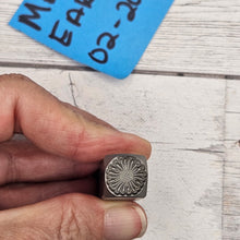 Large Daisy  11 mm Design Stamp - Beaducation destash