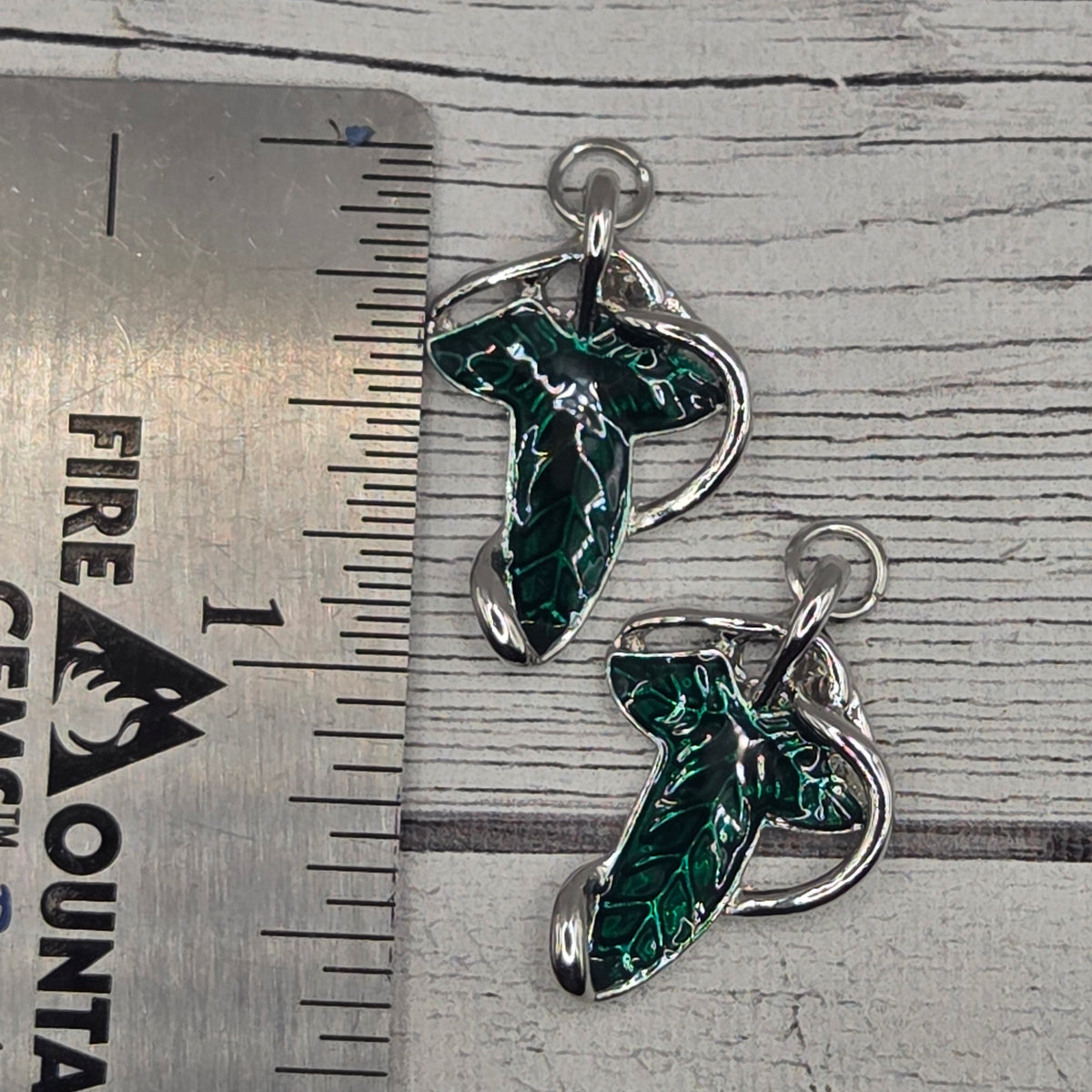 Small Leaf charm