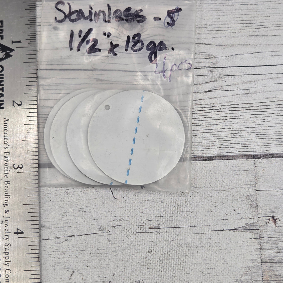 Stainless Steel round 1 1/2"  18ga  6pcs