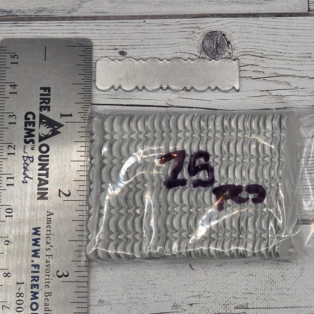 Aluminum scalloped bar blank 1 1/2" x 1/2"  14ga  25 pcs
