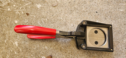 1.5" Tecre button Machine and cutter