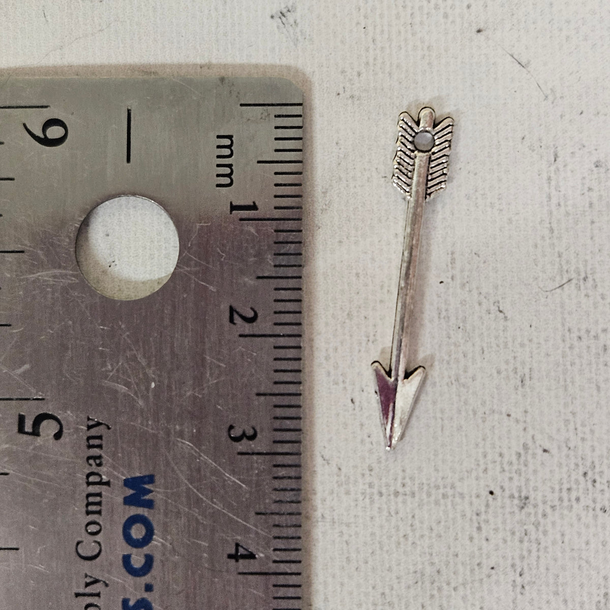 Flat arrow charm - lot of 5