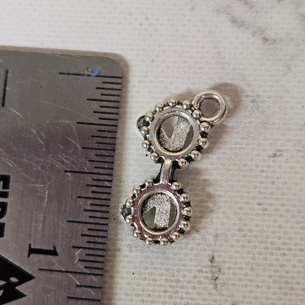 Glasses Charm - lot of 8
