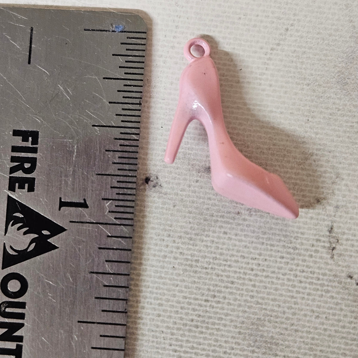 Pink pump Charm - lot of 5
