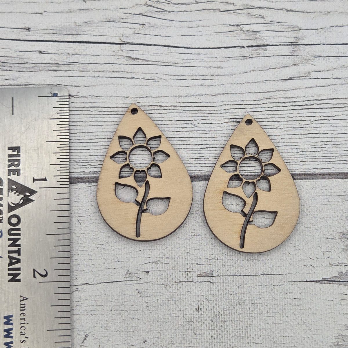 Flower cut out - Laser cut earring pair