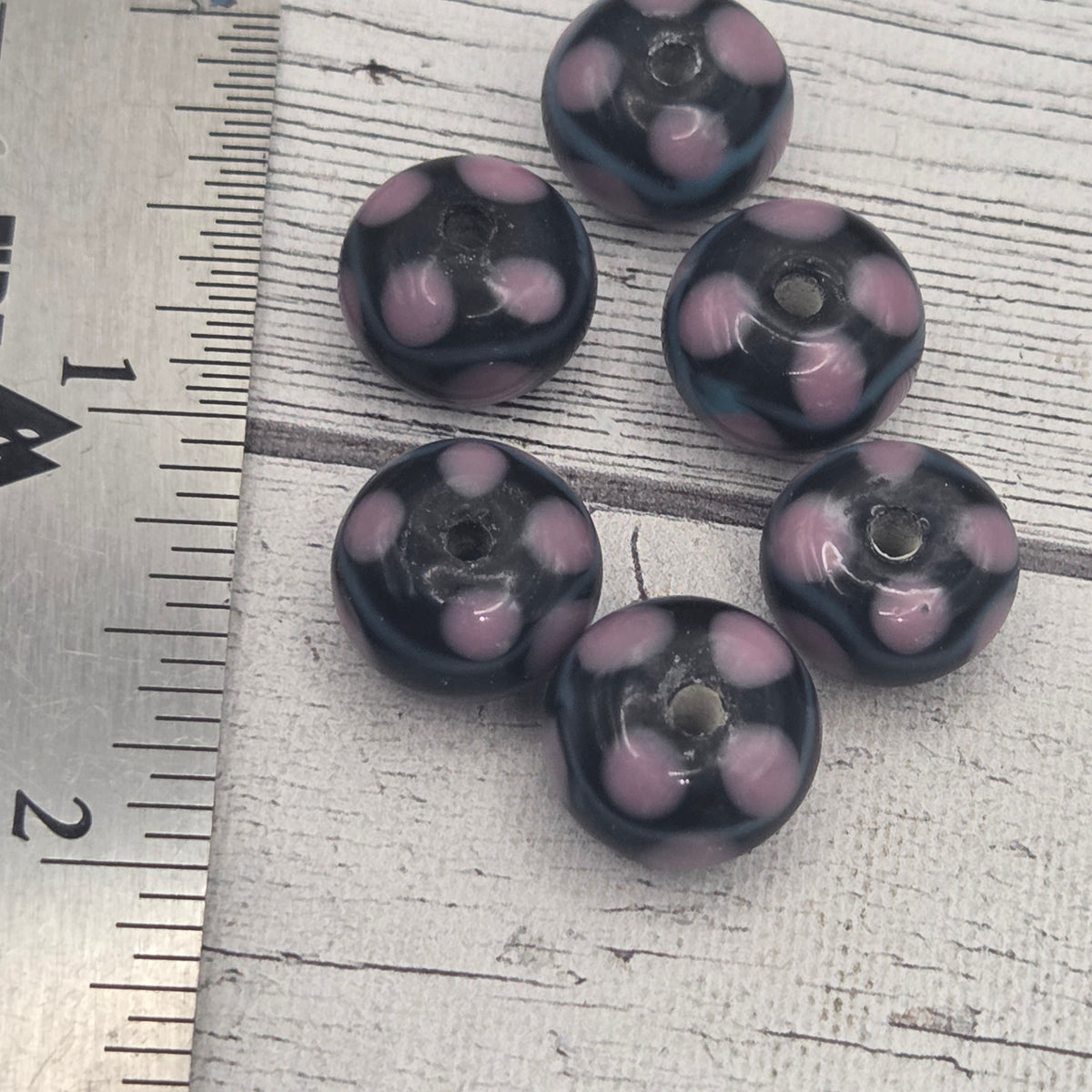 Lampwork glass beads - Pink and Black