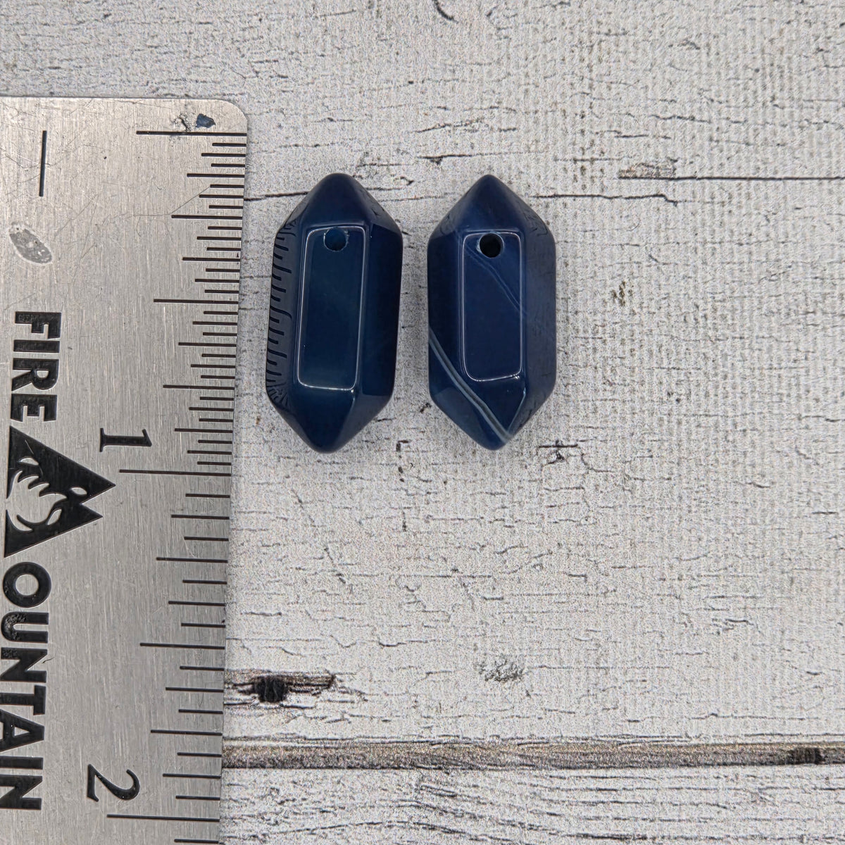 Double Pointed Hexagonal natural stones - Blue Agate - lot of 2