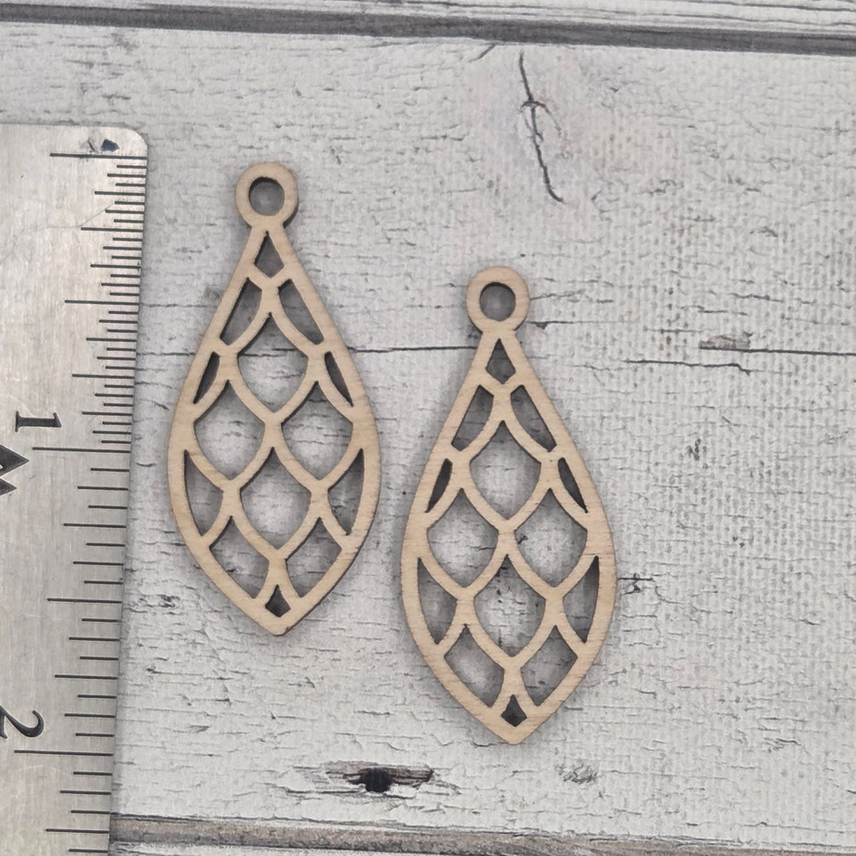Long teardrop net - Laser cut earring pair
