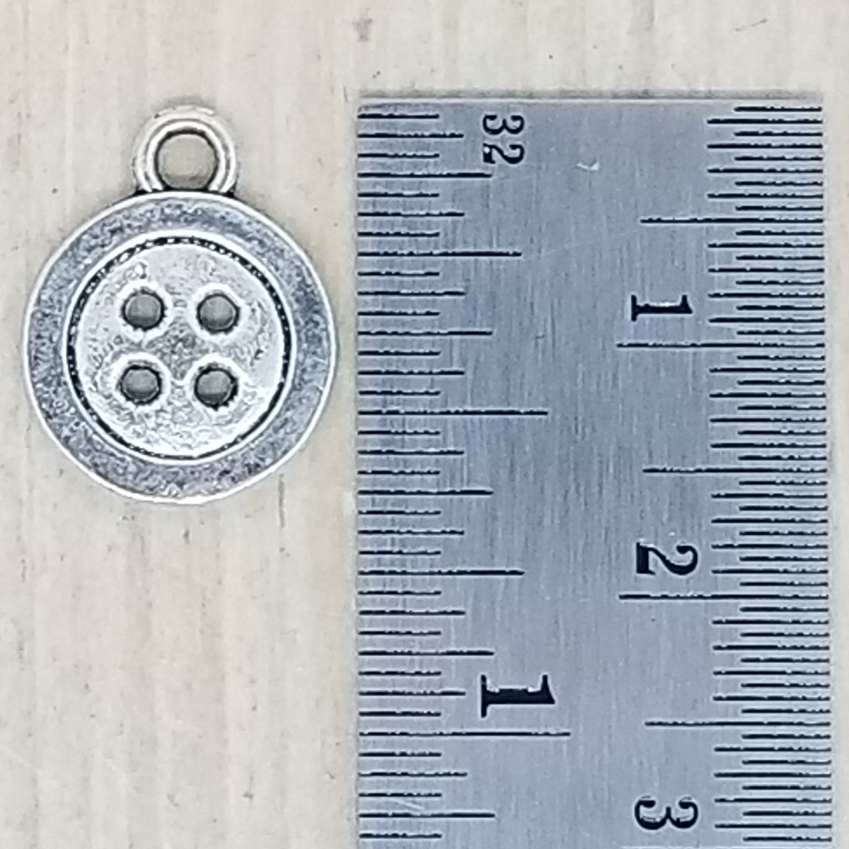 Button Charm - lot of 6